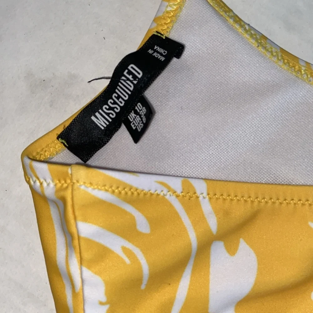 Missguided Yellow White Swirl Scoop Neck Adjustable Straps High Cut Bikini 3482
